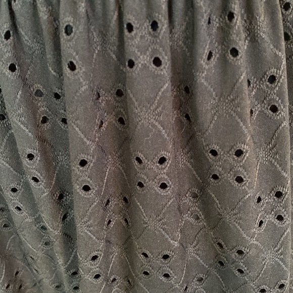 Mady and Nell Dress - Picture 3 of 4